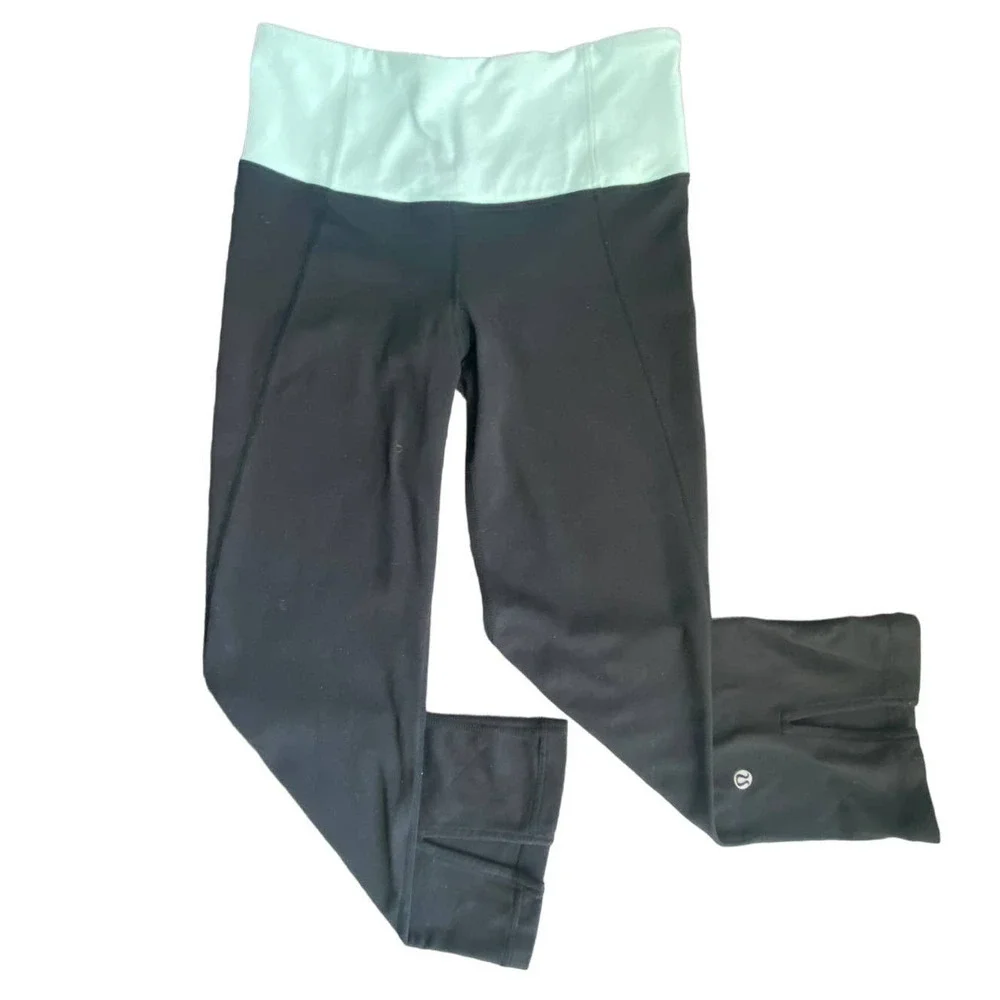 Lululemon‎ Gather & Crow Crop Active Tights